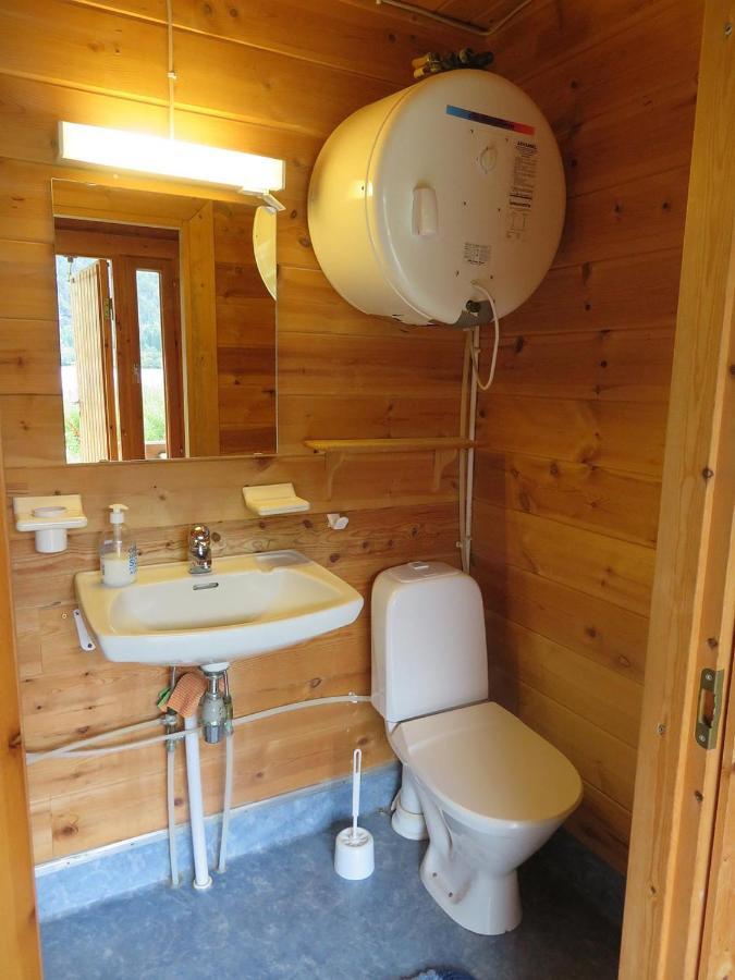 Kalvatn Turistsenter * Austefjorden